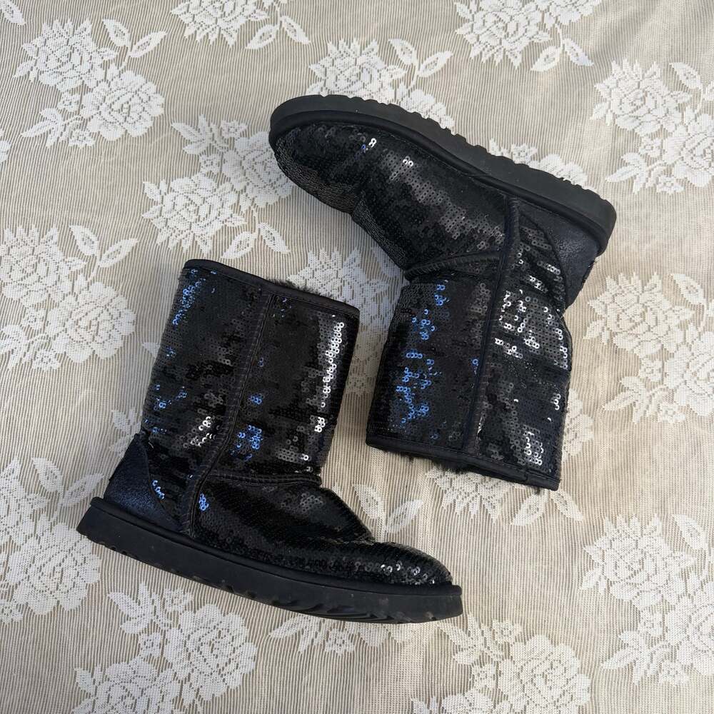 UGG Australia Black Sequin Classic Short Boots Size 6
